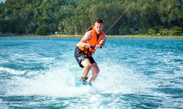 Wakeboarding (1 x 15 Minute Session)